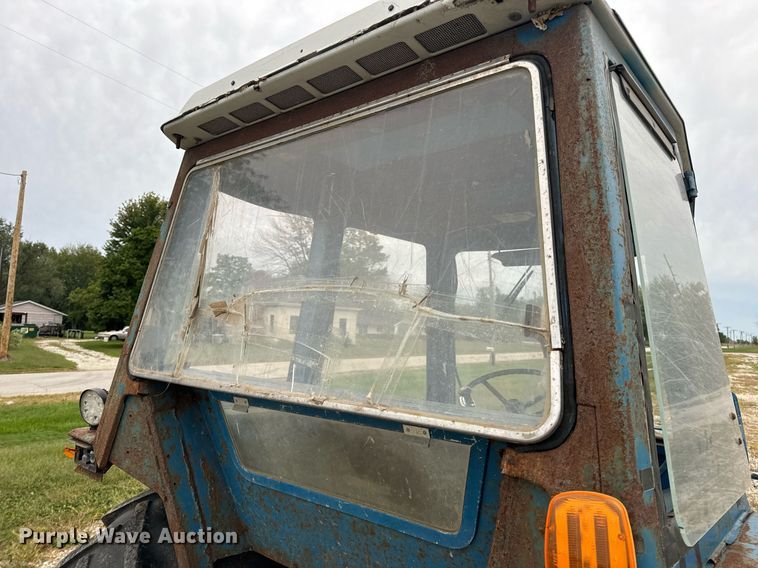image for item EH7077 1980 Ford 3600 tractor