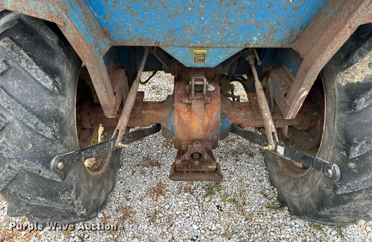 image for item EH7077 1980 Ford 3600 tractor
