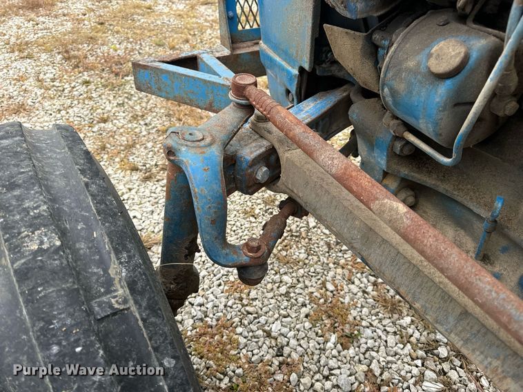 image for item EH7077 1980 Ford 3600 tractor