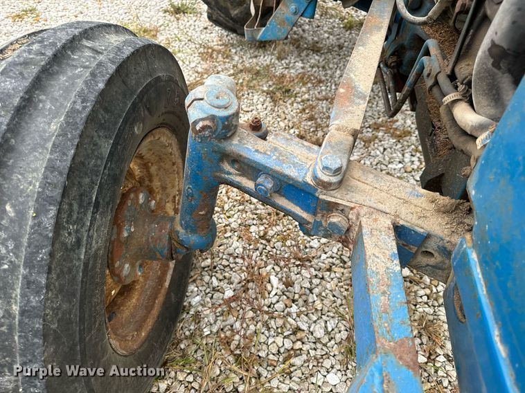image for item EH7077 1980 Ford 3600 tractor