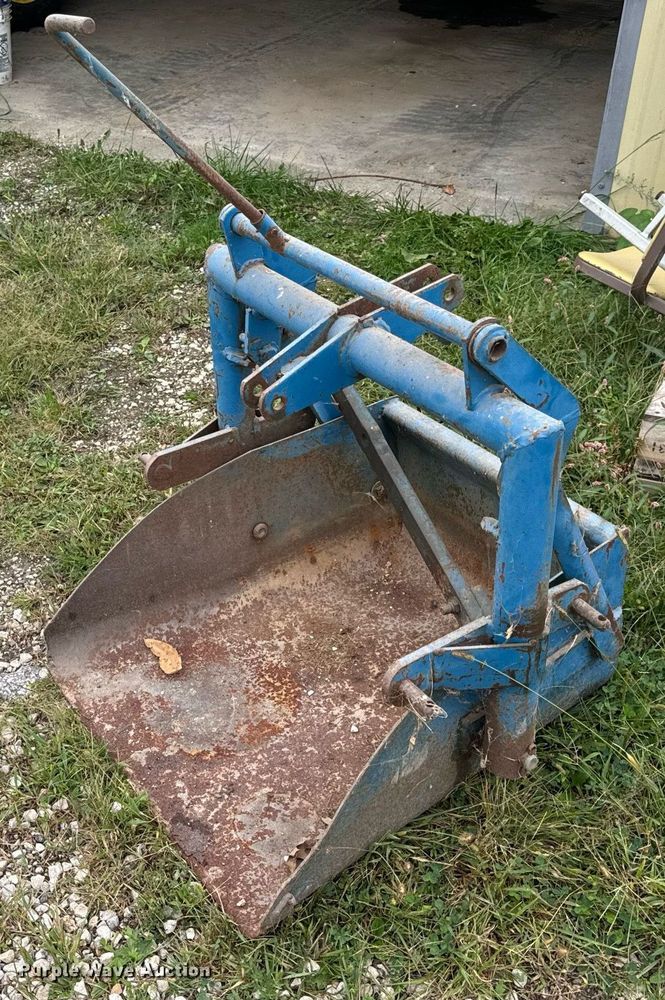 image for item EH7077 1980 Ford 3600 tractor