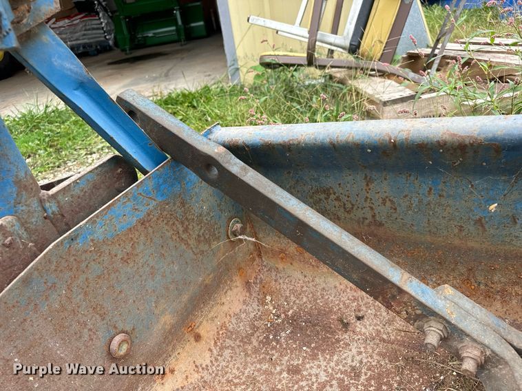 image for item EH7077 1980 Ford 3600 tractor