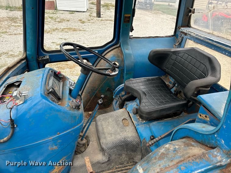 image for item EH7077 1980 Ford 3600 tractor