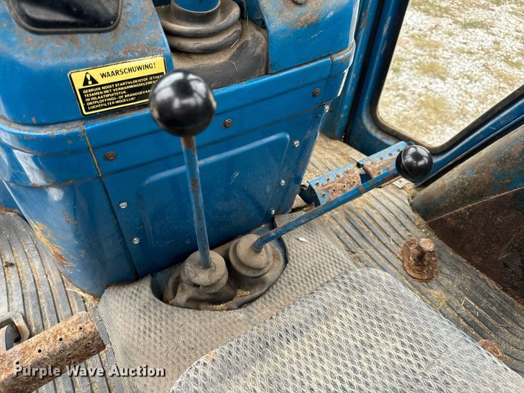 image for item EH7077 1980 Ford 3600 tractor