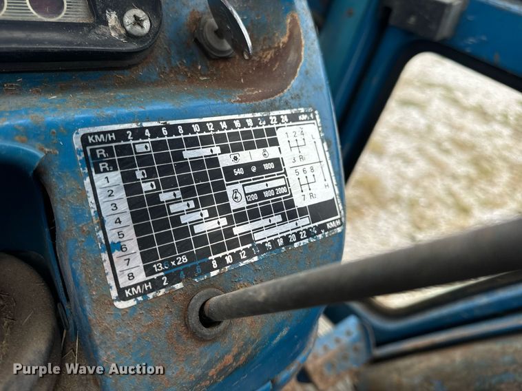 image for item EH7077 1980 Ford 3600 tractor