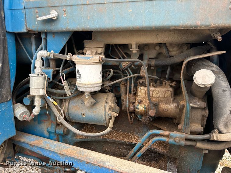 image for item EH7077 1980 Ford 3600 tractor