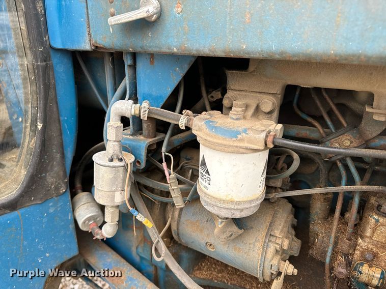 image for item EH7077 1980 Ford 3600 tractor