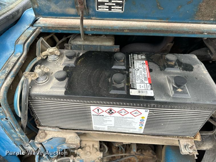 image for item EH7077 1980 Ford 3600 tractor