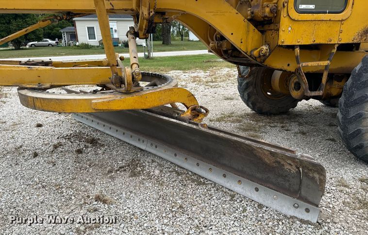 image for item EH7079 1962 Caterpillar  112E rigid frame motor grader