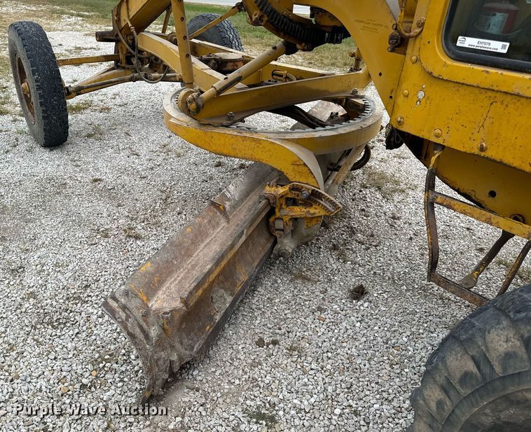 image for item EH7079 1962 Caterpillar  112E rigid frame motor grader
