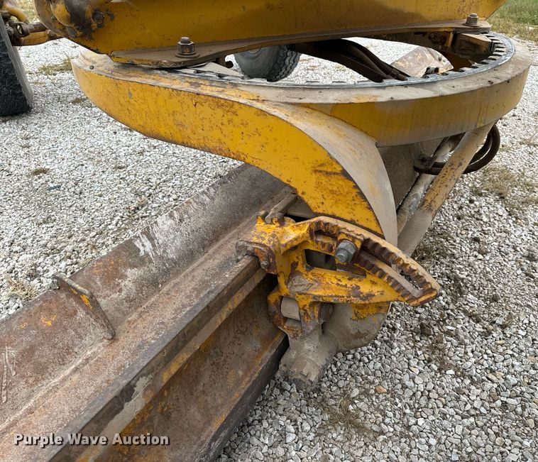 image for item EH7079 1962 Caterpillar  112E rigid frame motor grader