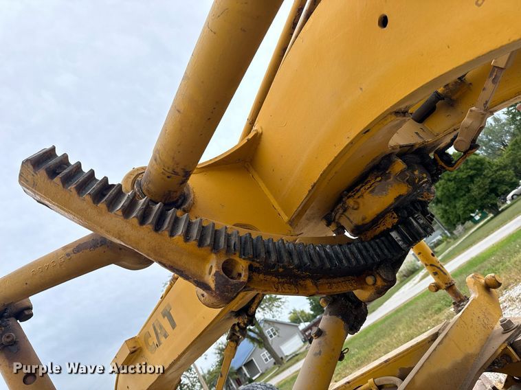 image for item EH7079 1962 Caterpillar  112E rigid frame motor grader