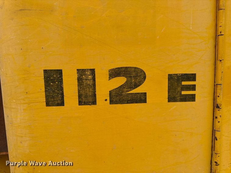 image for item EH7079 1962 Caterpillar  112E rigid frame motor grader