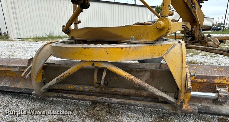 image for item EH7079 1962 Caterpillar  112E rigid frame motor grader