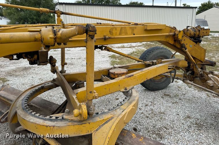 image for item EH7079 1962 Caterpillar  112E rigid frame motor grader