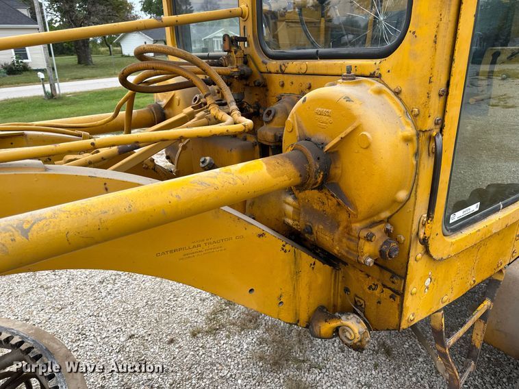 image for item EH7079 1962 Caterpillar  112E rigid frame motor grader