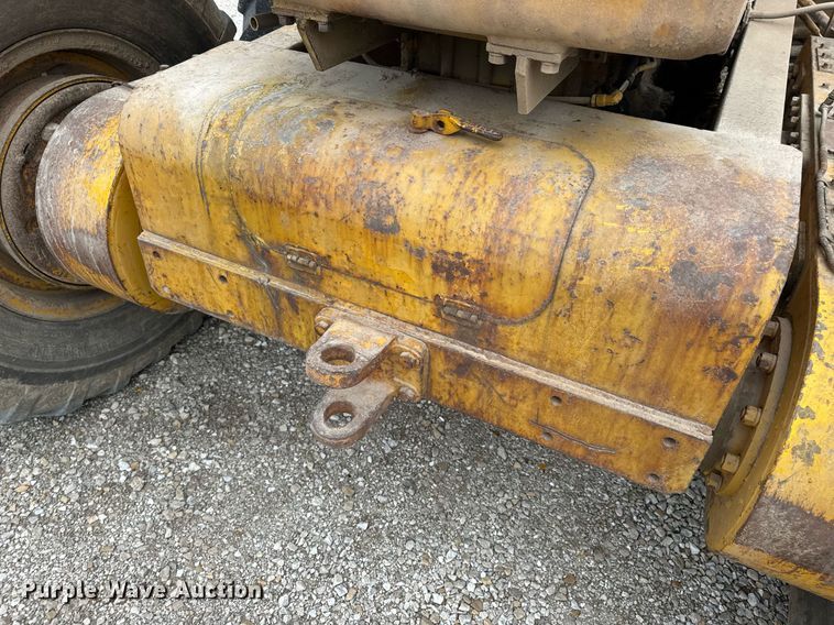 image for item EH7079 1962 Caterpillar  112E rigid frame motor grader