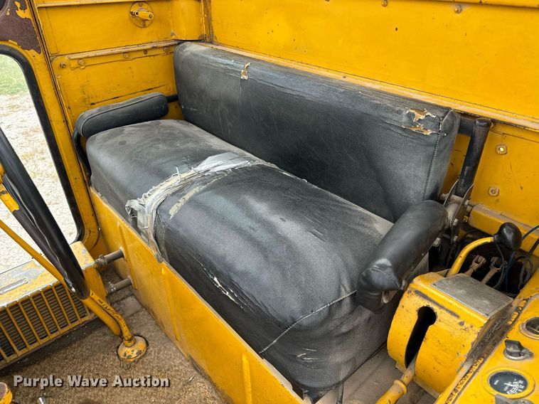 image for item EH7079 1962 Caterpillar  112E rigid frame motor grader