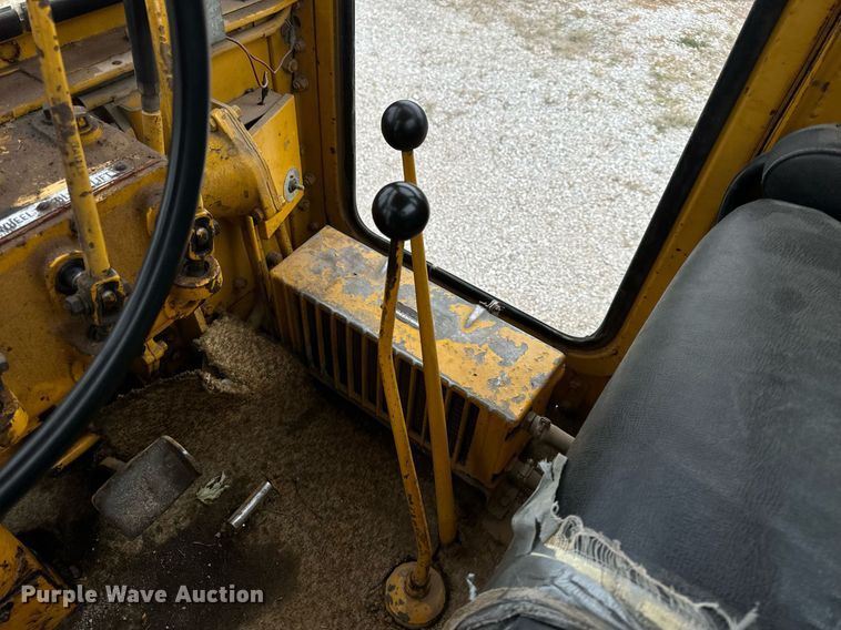 image for item EH7079 1962 Caterpillar  112E rigid frame motor grader