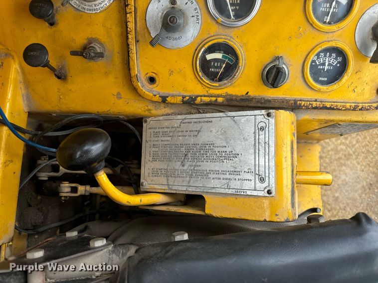 image for item EH7079 1962 Caterpillar  112E rigid frame motor grader