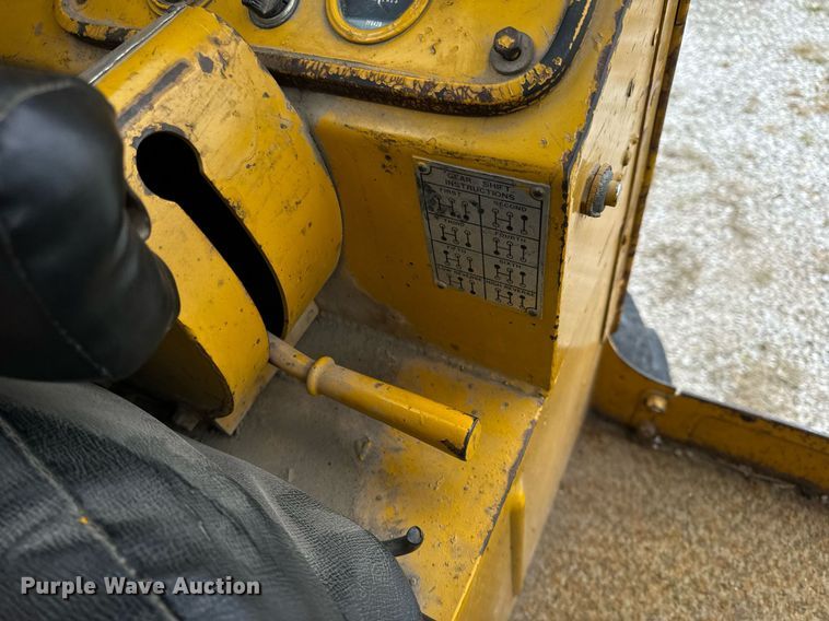 image for item EH7079 1962 Caterpillar  112E rigid frame motor grader