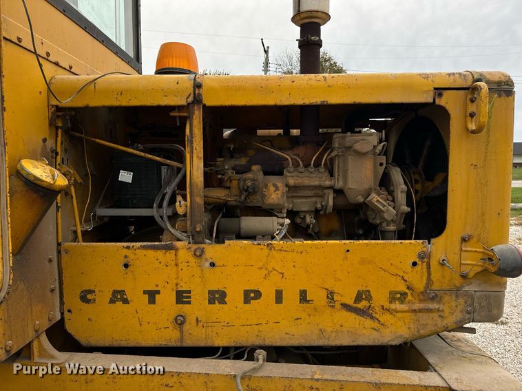 image for item EH7079 1962 Caterpillar  112E rigid frame motor grader