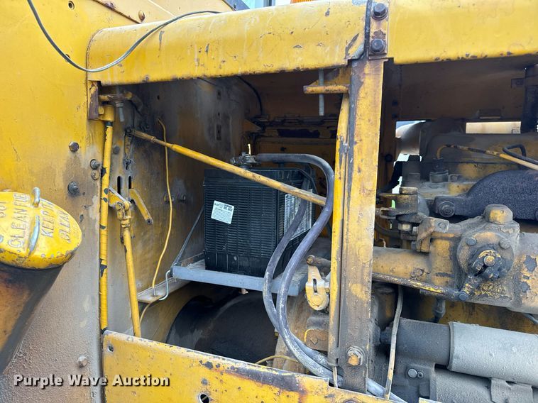 image for item EH7079 1962 Caterpillar  112E rigid frame motor grader