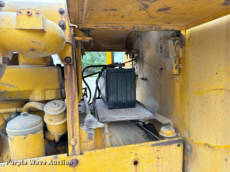 image for item EH7079 1962 Caterpillar  112E rigid frame motor grader