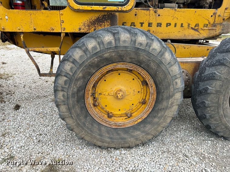 image for item EH7079 1962 Caterpillar  112E rigid frame motor grader