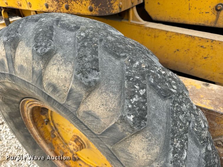 image for item EH7079 1962 Caterpillar  112E rigid frame motor grader