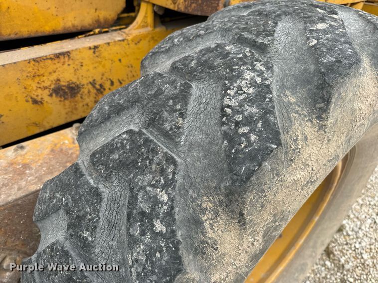 image for item EH7079 1962 Caterpillar  112E rigid frame motor grader