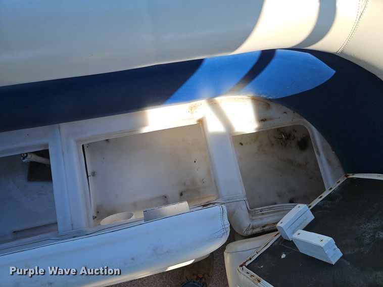 image for item EI3973 2016 Play Craft Clipper 2400 pontoon boat