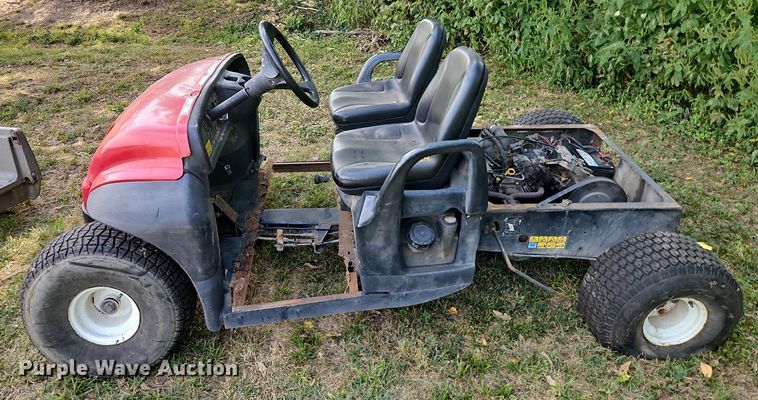 image for item EI8390 2002 Toro Workman utility vehicle