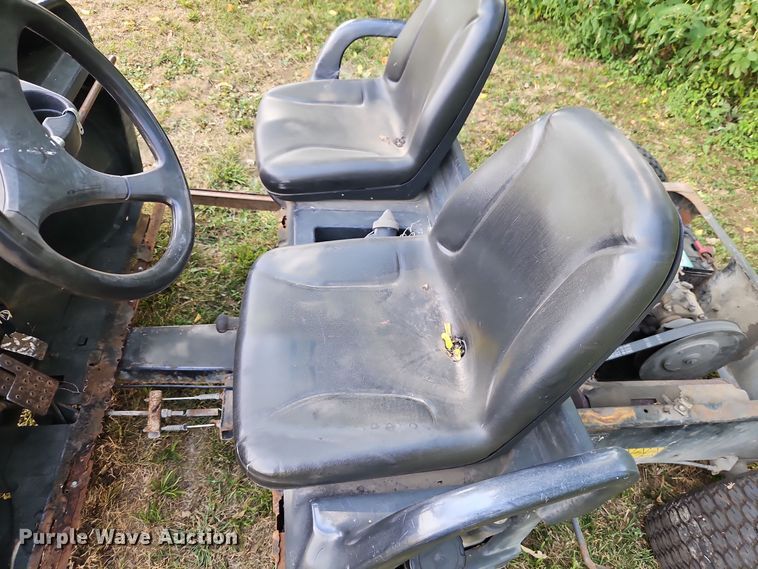 image for item EI8390 2002 Toro Workman utility vehicle