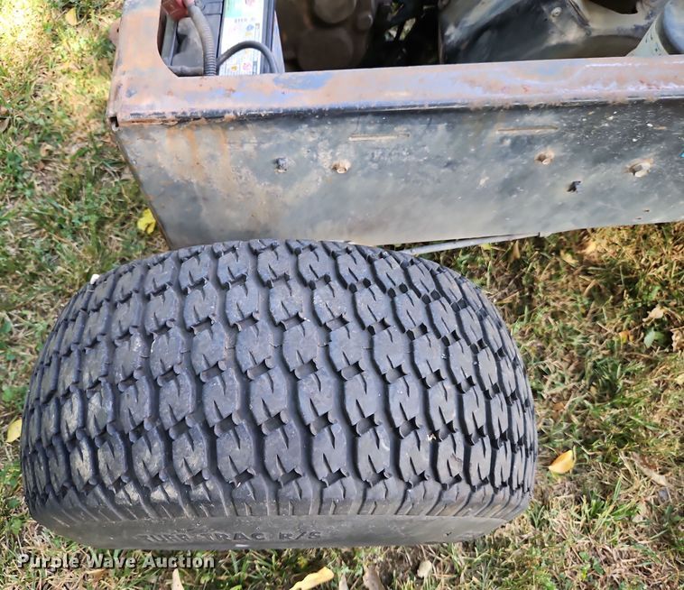 image for item EI8390 2002 Toro Workman utility vehicle