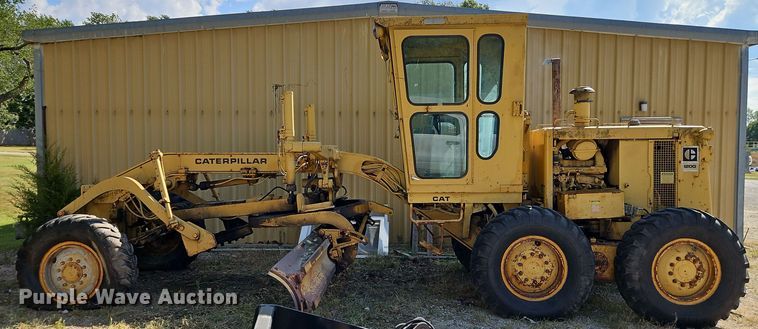 image for item EI8391 1976 Caterpillar  120G motor grader