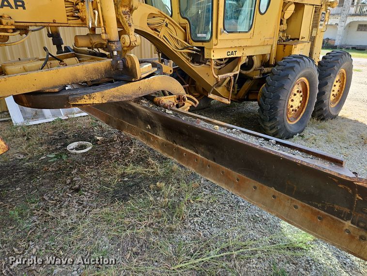 image for item EI8391 1976 Caterpillar  120G motor grader