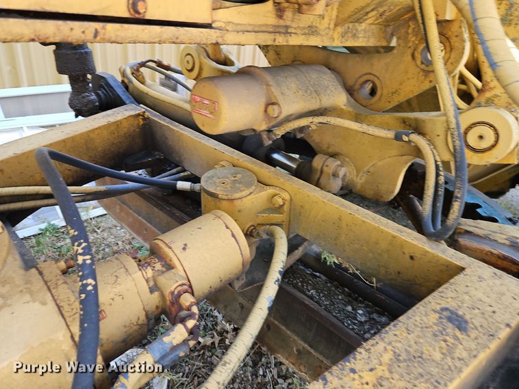 image for item EI8391 1976 Caterpillar  120G motor grader