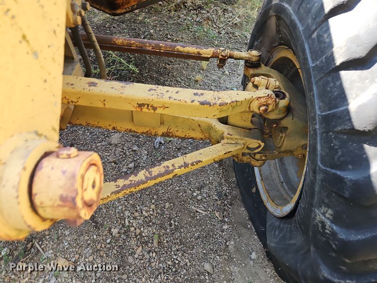 image for item EI8391 1976 Caterpillar  120G motor grader