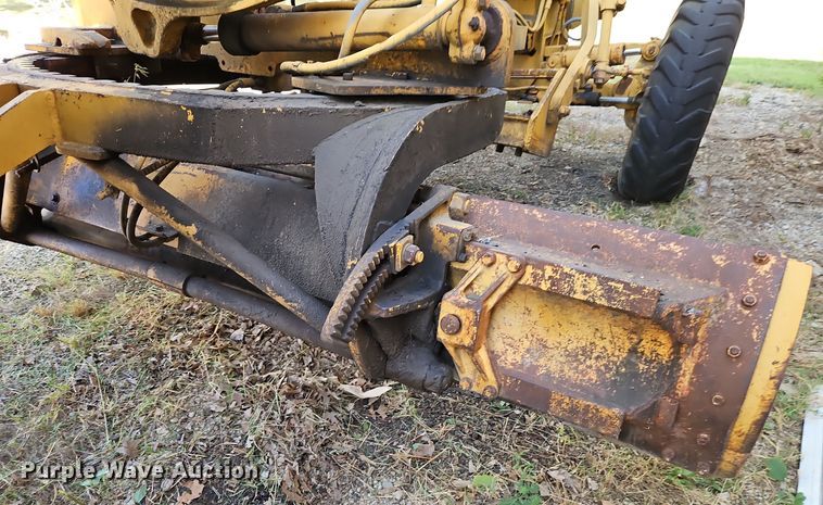 image for item EI8391 1976 Caterpillar  120G motor grader