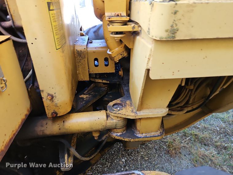 image for item EI8391 1976 Caterpillar  120G motor grader