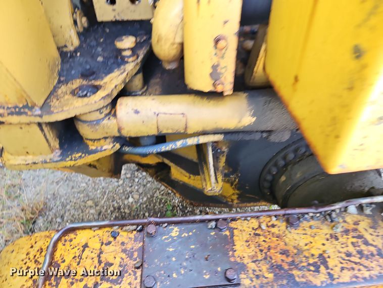 image for item EI8391 1976 Caterpillar  120G motor grader