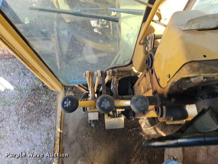 image for item EI8391 1976 Caterpillar  120G motor grader