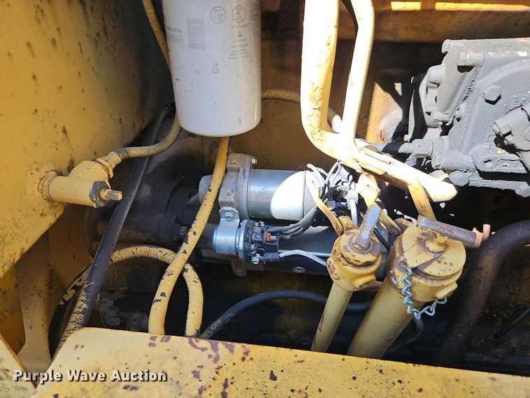 image for item EI8391 1976 Caterpillar  120G motor grader