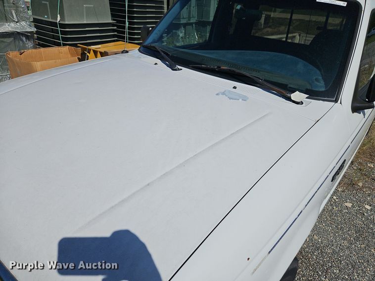 image for item EI8402 1997 Ford Ranger XLT SuperCab pickup truck