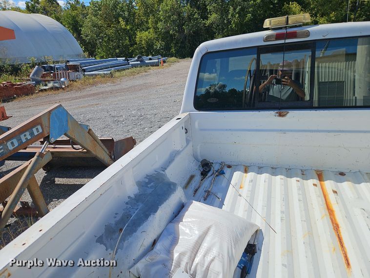 image for item EI8402 1997 Ford Ranger XLT SuperCab pickup truck