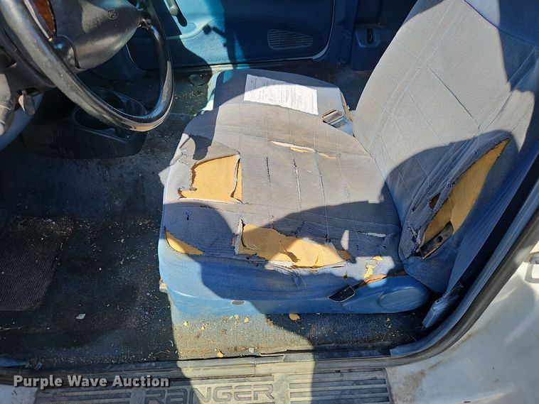 image for item EI8402 1997 Ford Ranger XLT SuperCab pickup truck