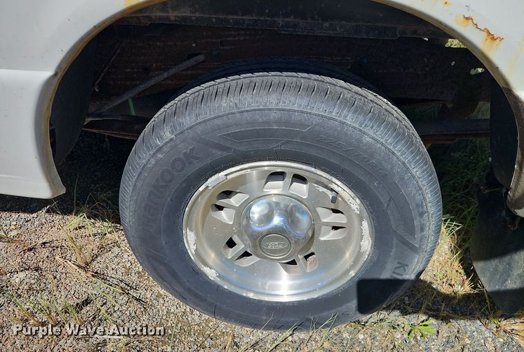 image for item EI8402 1997 Ford Ranger XLT SuperCab pickup truck