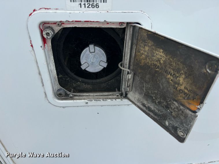 image for item EJ2999 2000 Blue Bird blood donation bus