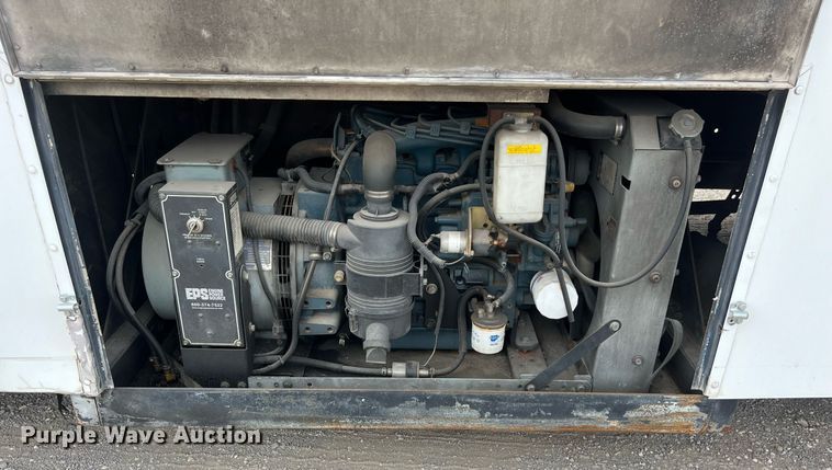 image for item EJ2999 2000 Blue Bird blood donation bus